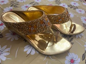 Golden Colour Heavy Work Edges