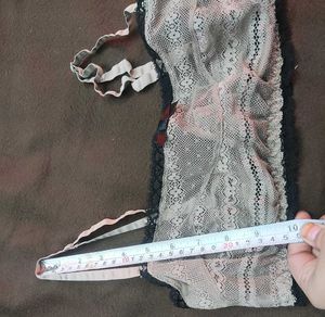 Lace Bralette with Bow Detail 🖤