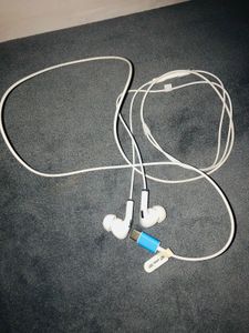 C-Type Earphone