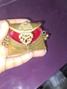 Vintage Style Cute Mini Clutch