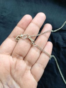 Quirky Neckpiece