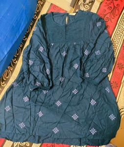 Max Navy Blue Tunic New Nd Unused 🪩