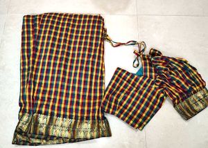 Checked Saree with Blouse Piece