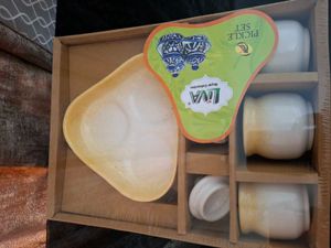 Liva Pickle Set