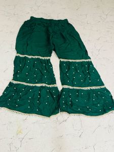 Emerald Green Embellished Kurti
