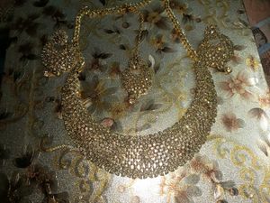 Choker Necklace Set