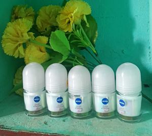 🤗5 Nivea Pearl Deodorant Roll On💥