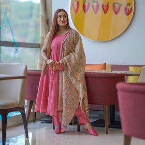 Open Back Kurta Set
