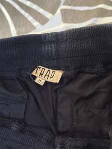 Black Jogger ( Trap, M Size)