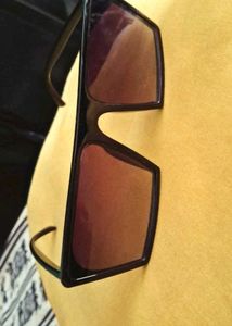 Oversized Square Sunglasses - Vintage Style