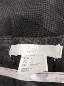 H&amp;M Black Shorts
