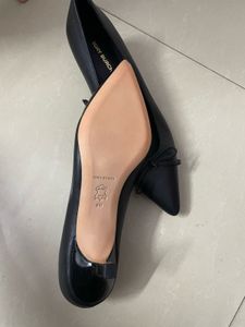 Tory Burch Black Leather Heels