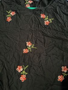 Women Black Top