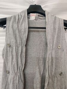 Grey Sleeveless Shrug With Button Holds