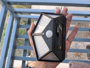Solar Interaction Wall Lamp (BK-100)