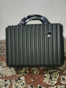 mekup vanity shop stock clearance sale