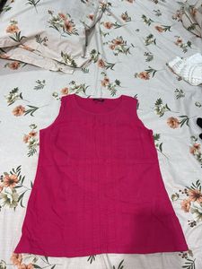 Pink Sleeveless Tunic Top