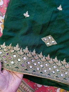 Beautiful Green Saree With Blouse Piece