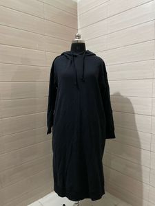 Oversized UNIQLO Black Hoodie Dress