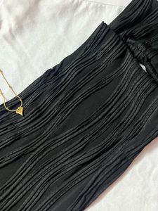 Stylecast X Slyck Bardot Top (S)