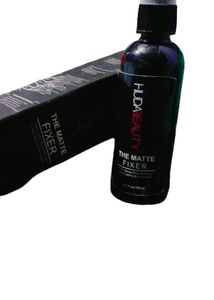 Huda Beauty Make Up Fixer