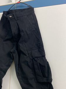 Black Cargo Pants (Zara Dupe)