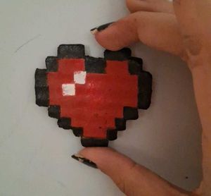 minecraft heart wall decor