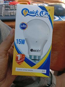 Quick On 15 Watt LED Bulb White