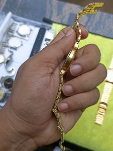 Hmt Elegance Quartz Watch