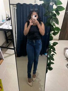 low rise blue skinny jeans