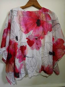 Floral Print Top Size Small/Medium