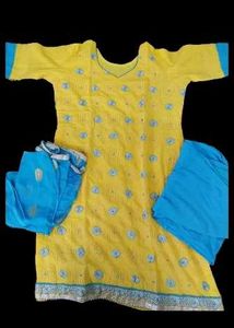 Cotton Women Suit with Lining And dupatta.