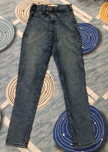 High-Waisted Skinny Jeans