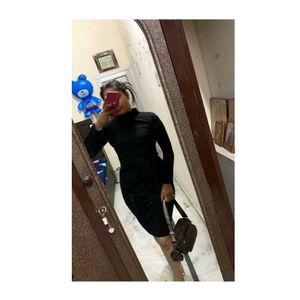 Elegant Black Midi Dress