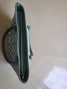 Handbag