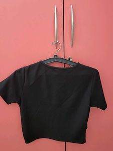 Chic Black Cutout Crop Top