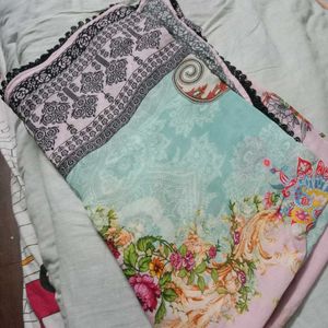 pakistani crepe suit