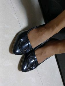 Black Ballerina Flats