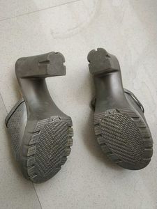 Comfortable Platform Heel
