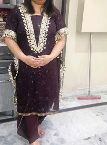 Elegant Embroidered kaftan self Stiched
