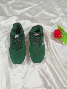 Nike Running Shoes - Forest Green