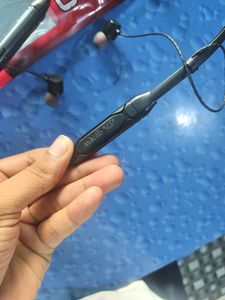 BNW SUPER BASS NECKBAND WITH HIGH BASE AND QUALITY