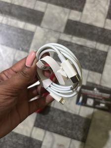 Kratos 20W Original Charger with Lightning Cable