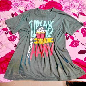 Cute Graphic T-Shirt - Cupcakes Make People Happy