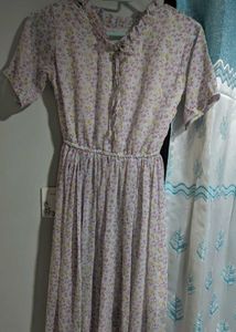 Pinteresty Lavender Mid Floral Dress