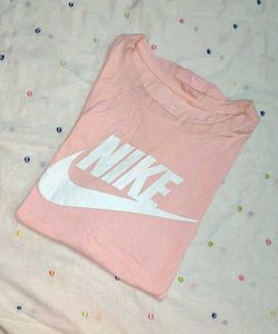 Nike Peach T Shirt