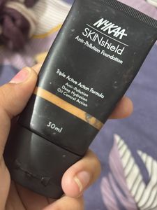 NYKAA SKINshield Foundation