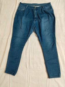 Slim Fit Jeans 👖