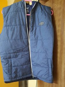 Unisex Sleeveless Jacket Wth Hoodie