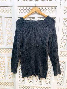 Distressed Top B